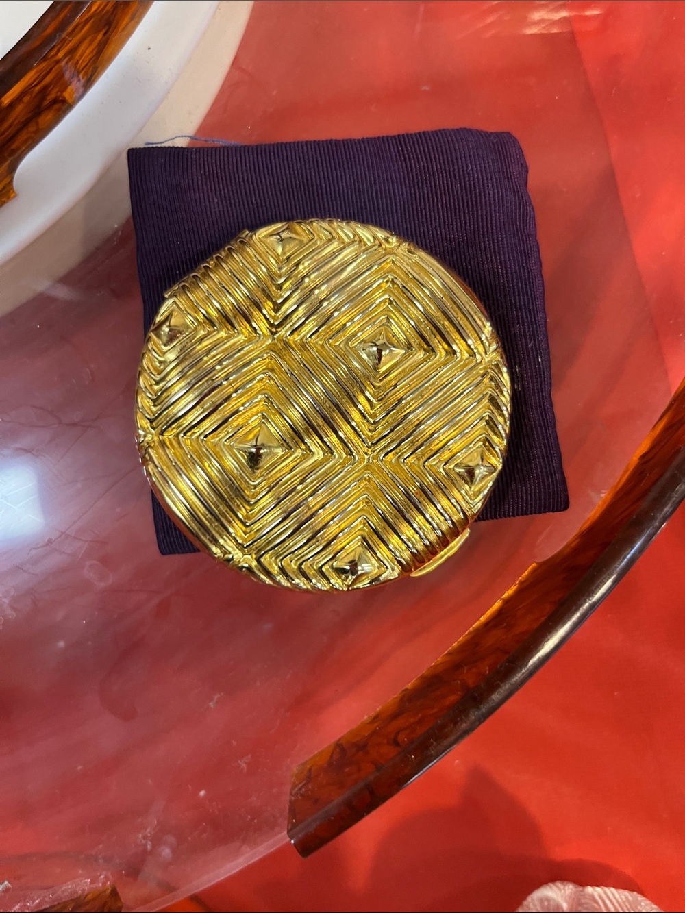 VINTAGE GOLD POWDER & MIRROR